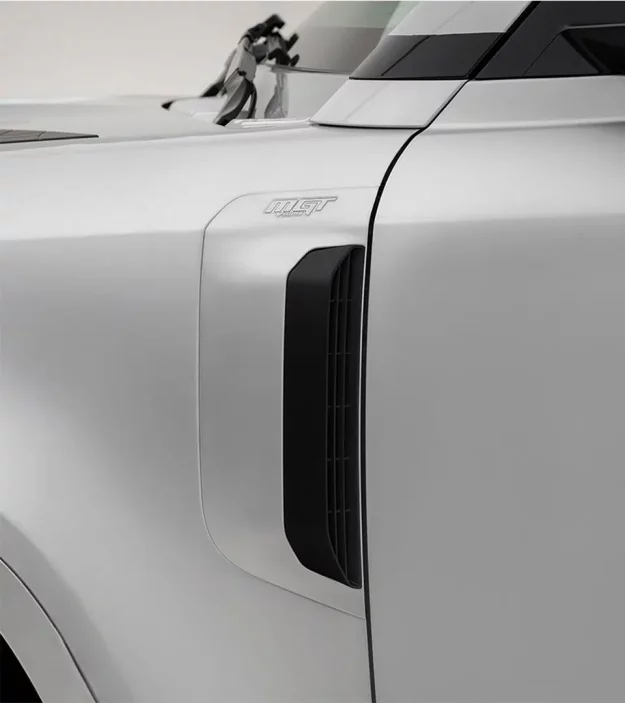 PLUMB “MGT” Side Intake Panel Defender