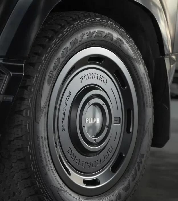 PLUMB Forged Wheels — LANDROVER DEFENDER 20inch